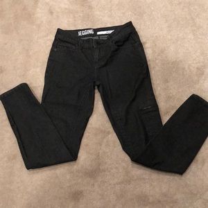 DKNY JEGGING JEANS